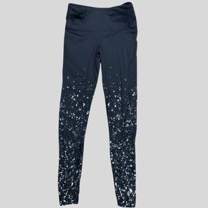 Lululemon black leggings with sparkle leg detailing